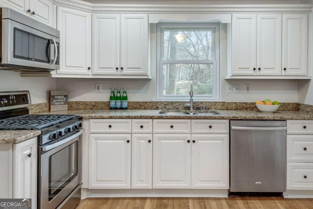 4266 Jones Bridge Circle Peachtree Corners - Photo 19