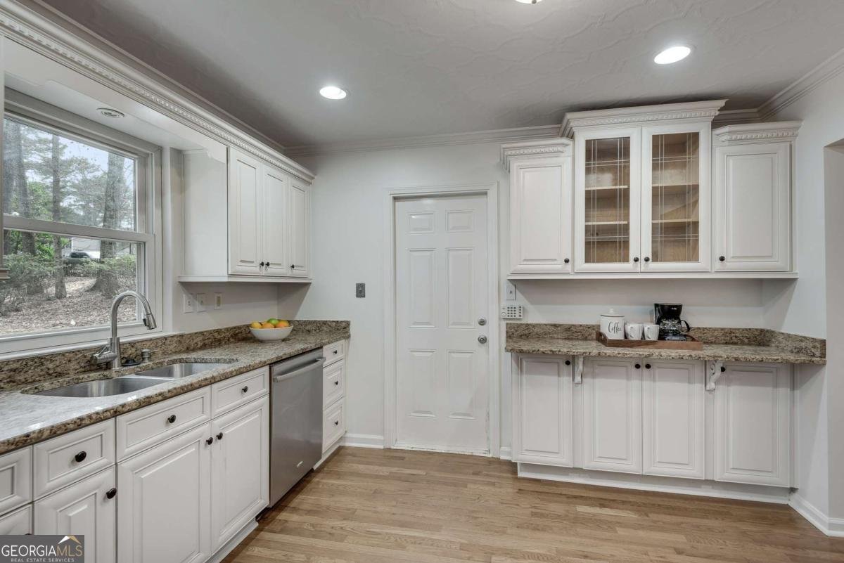 4266 Jones Bridge Circle Peachtree Corners - Photo 20