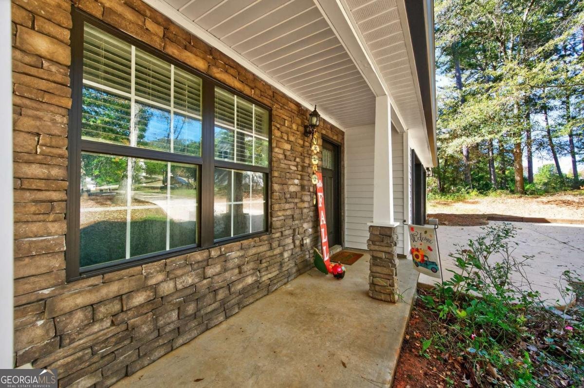 1453 Solomon Drive Winder - Photo 7