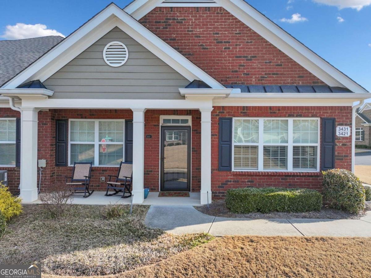 3421 Lindenridge Drive Buford - Photo 6