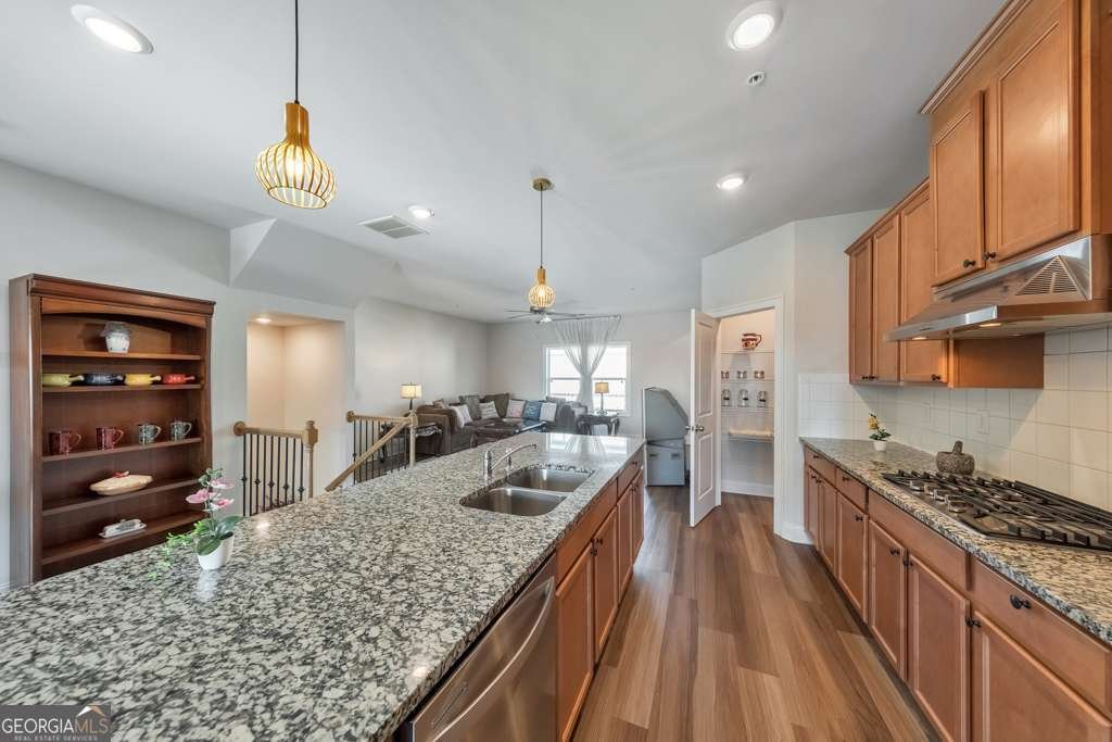 823 Mackay Creek Woodstock - Photo 14