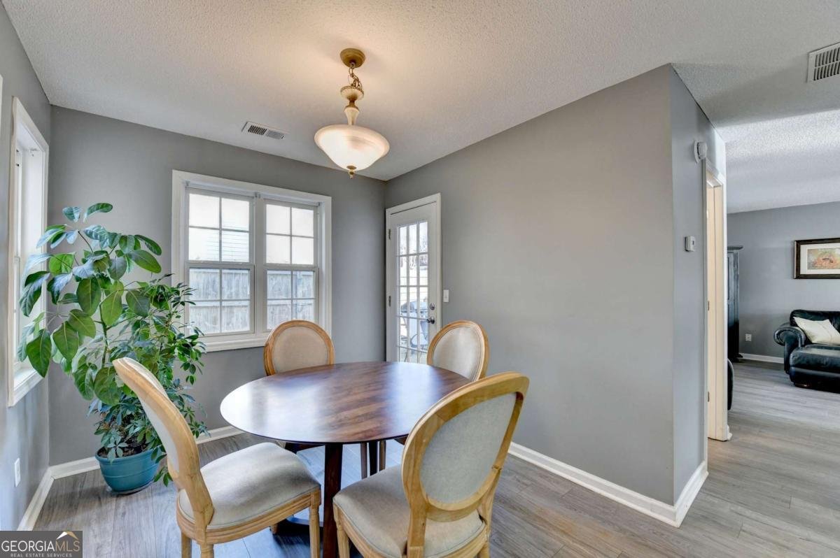 215 Foster Trace Drive Lawrenceville - Photo 10