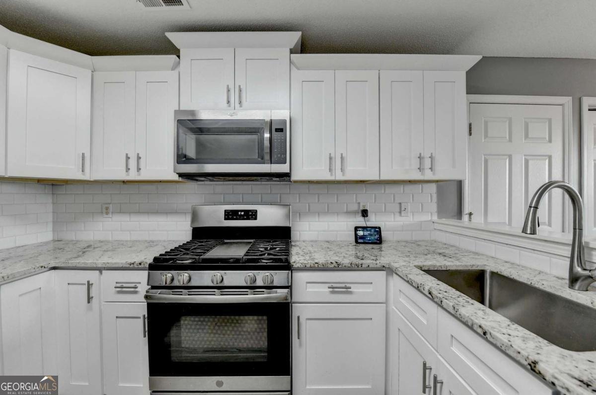 215 Foster Trace Drive Lawrenceville - Photo 16