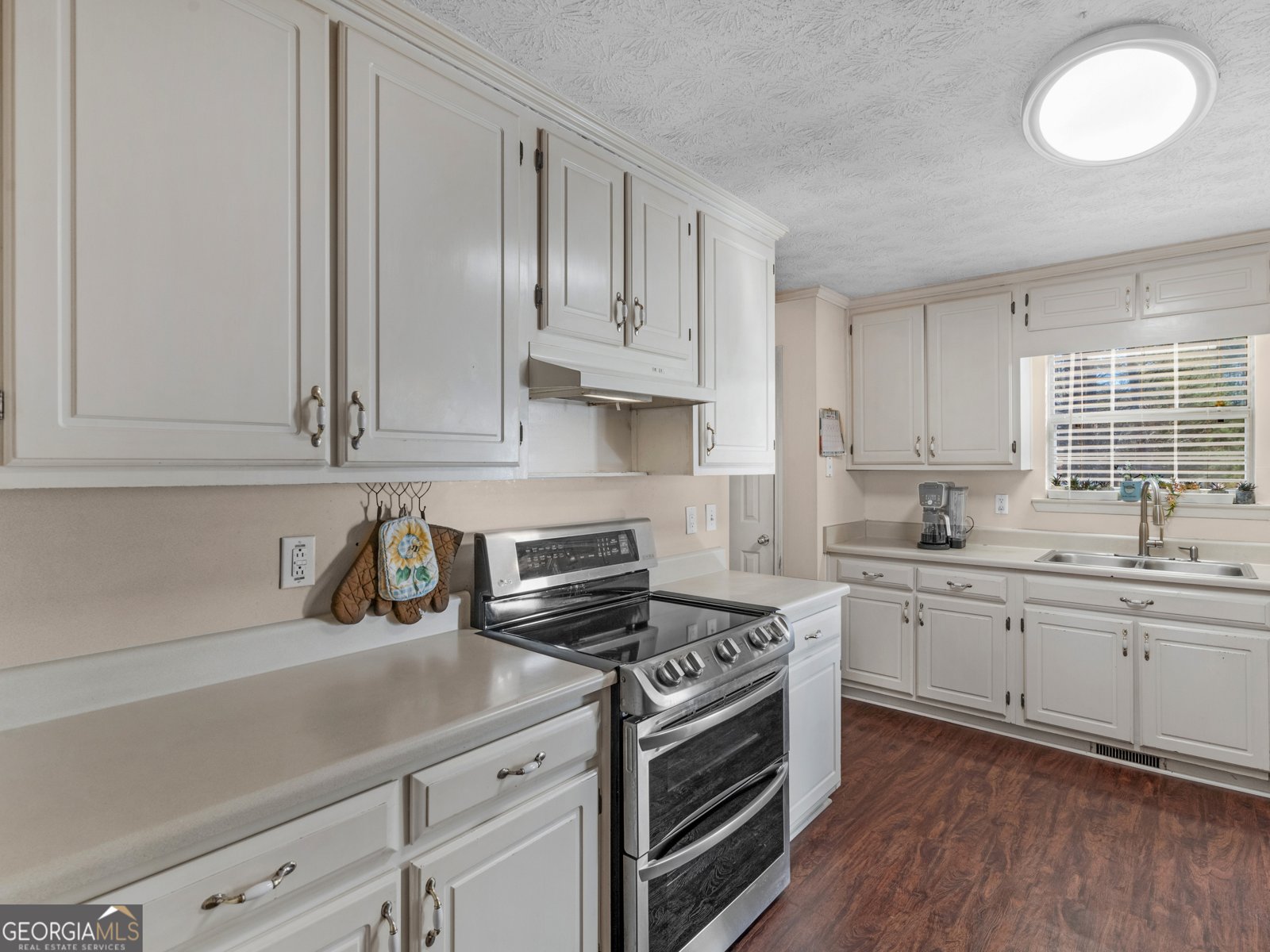 1015 Declaration Court McDonough - Photo 9