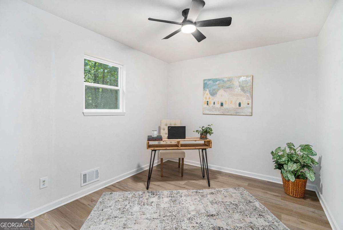 9760 Loblolly Lane Roswell - Photo 11