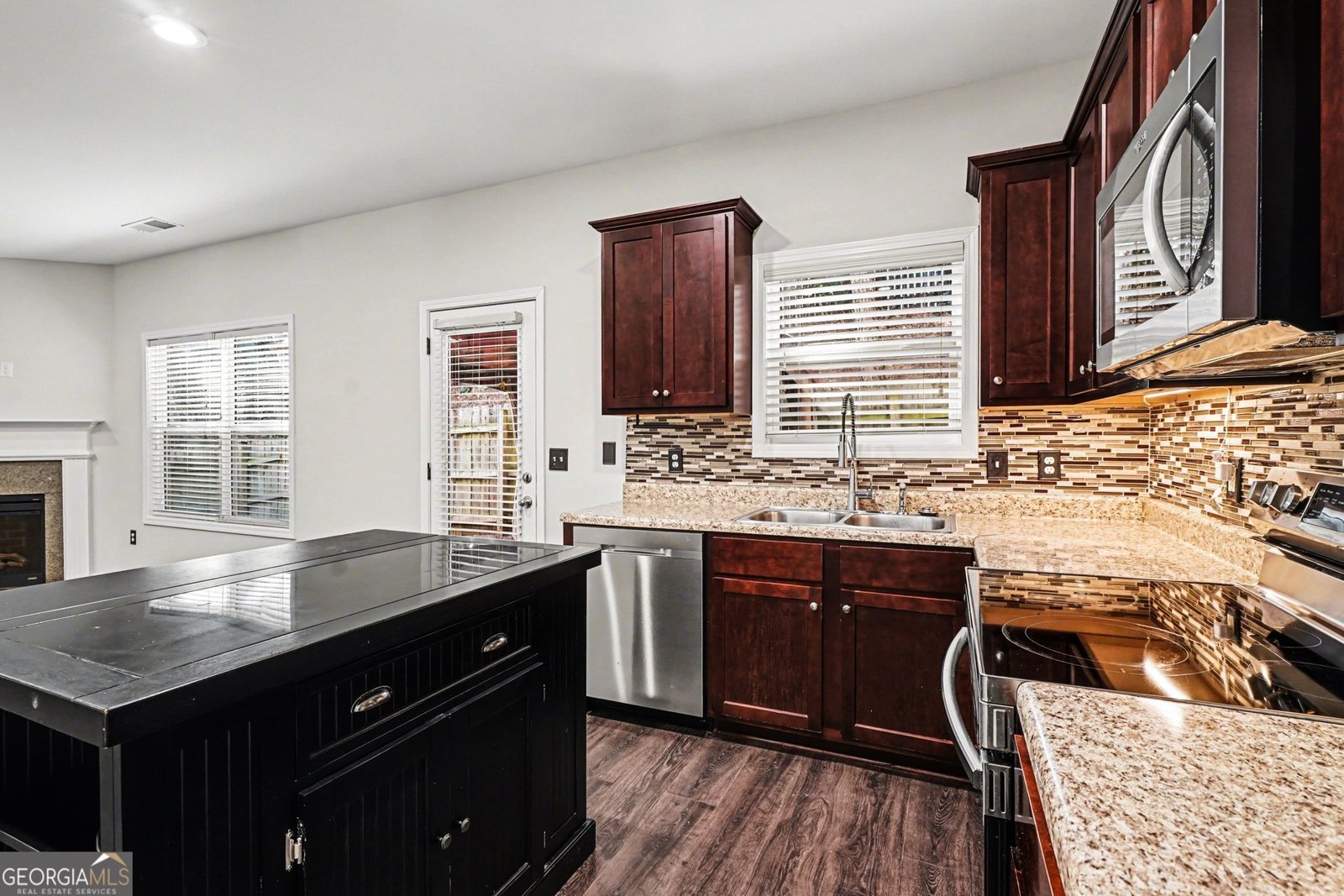 503 Lobdale Falls Drive Lawrenceville - Photo 11