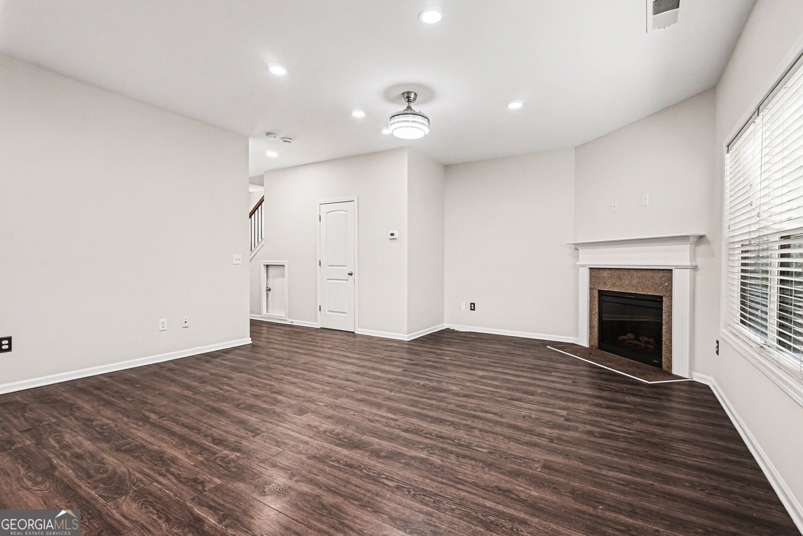 503 Lobdale Falls Drive Lawrenceville - Photo 7