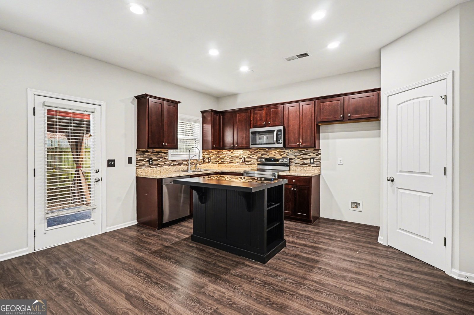 503 Lobdale Falls Drive Lawrenceville - Photo 9