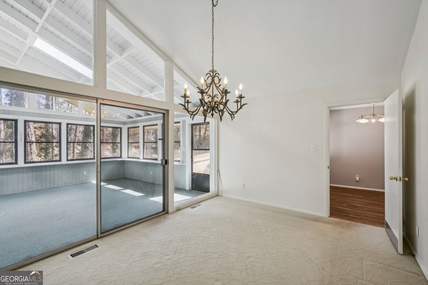 6375 River Overlook Drive Atlanta - Photo 9