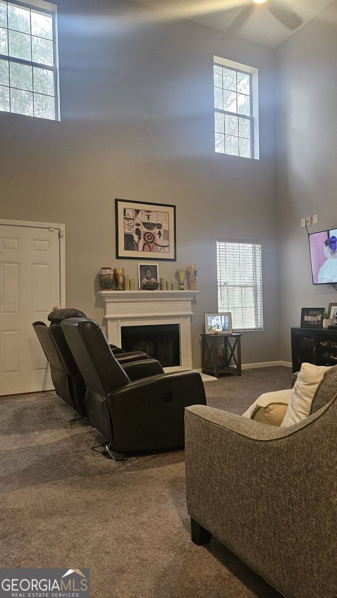 561 Hillandale Park Drive Lithonia - Photo 6