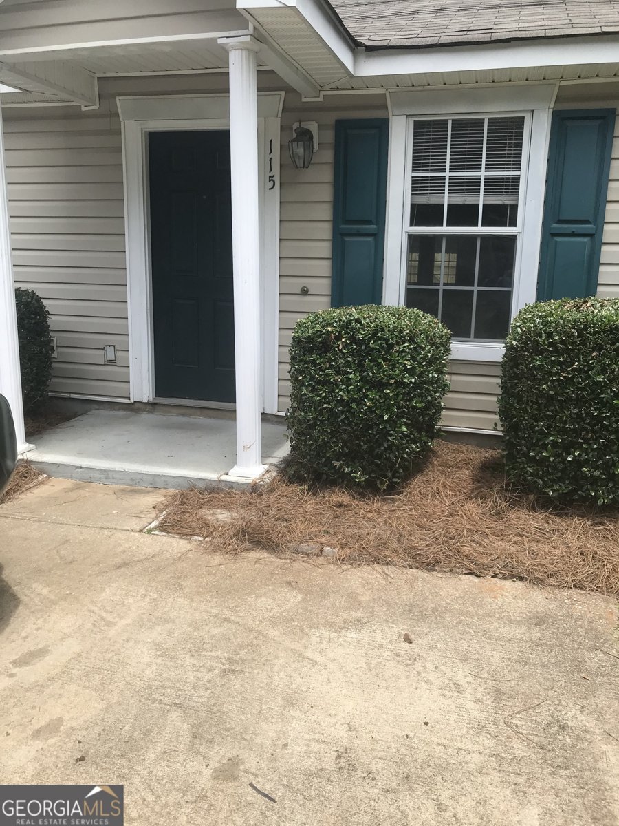 115 Clara Jenn Court LaGRange - Photo 1