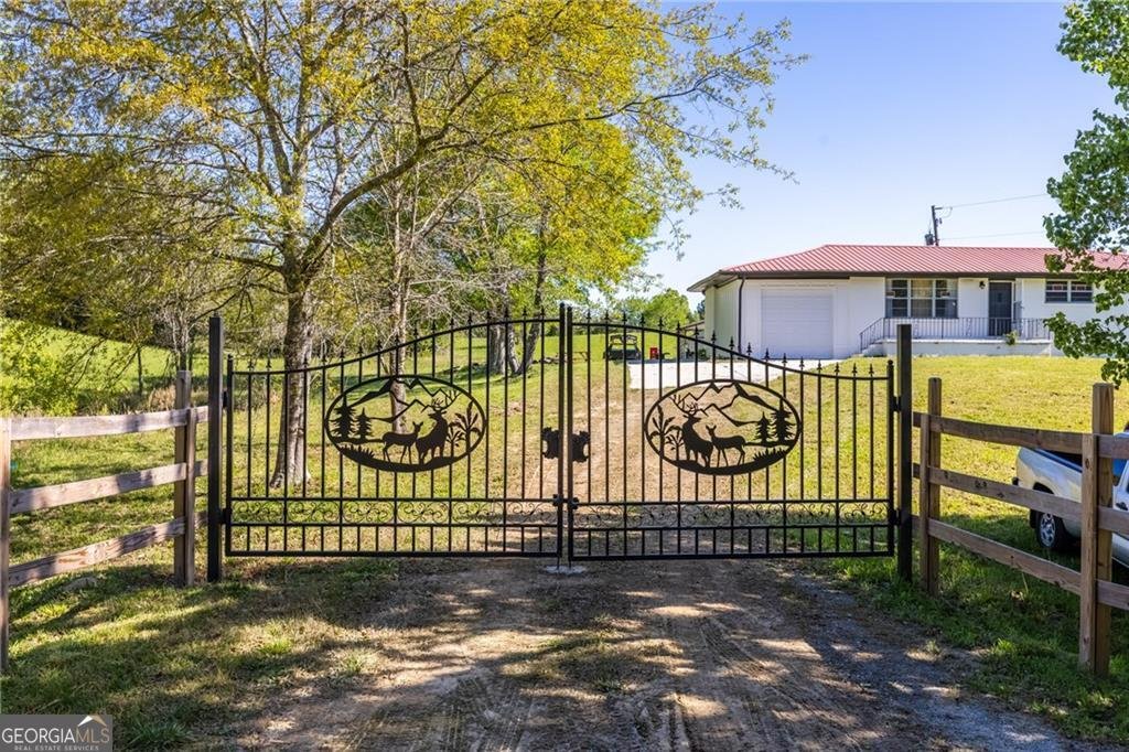 7596 Red Bud Ranger - Photo 1