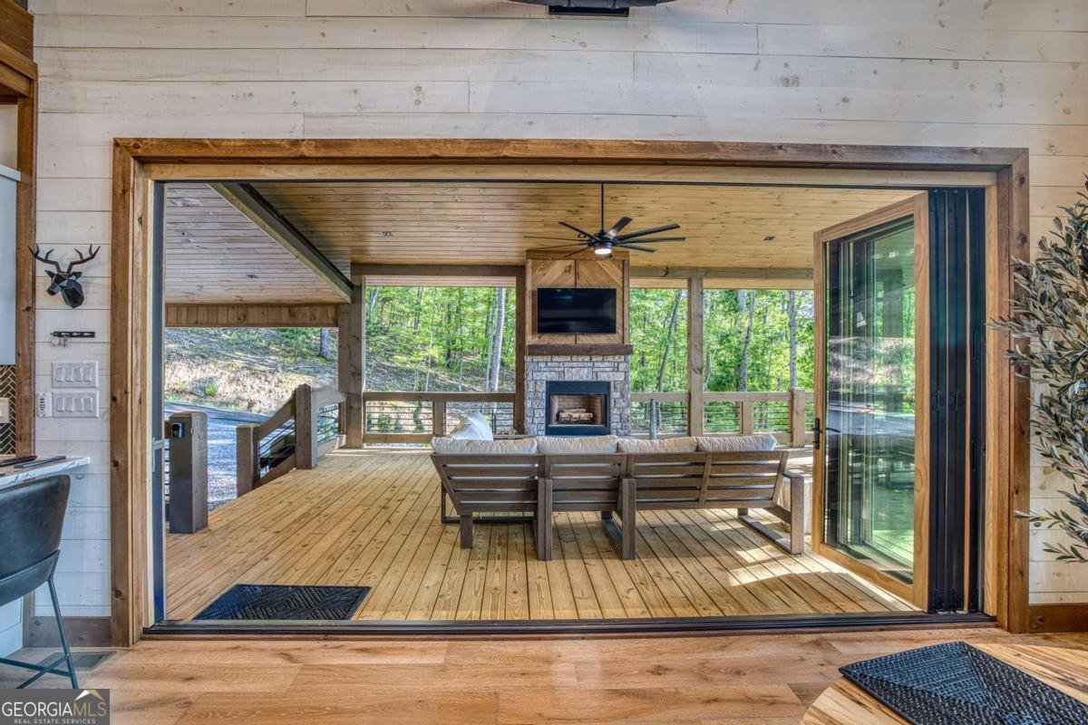 245 Mountain Retreat Drive Morganton - Photo 11