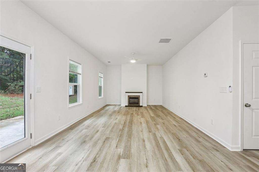 7888 Winkman Drive Fairburn - Photo 9