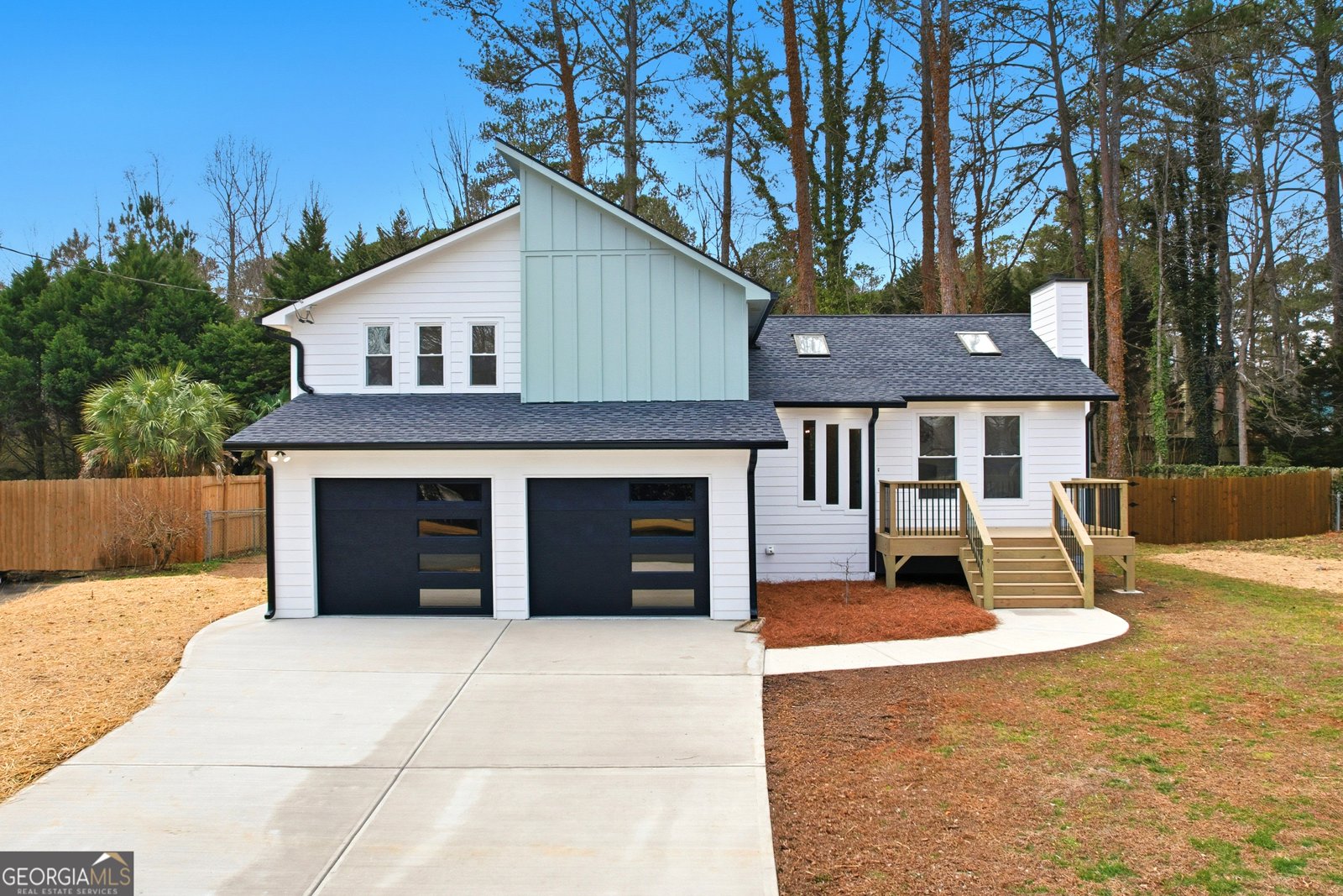 2977 Lowe Trail Marietta - Photo 1