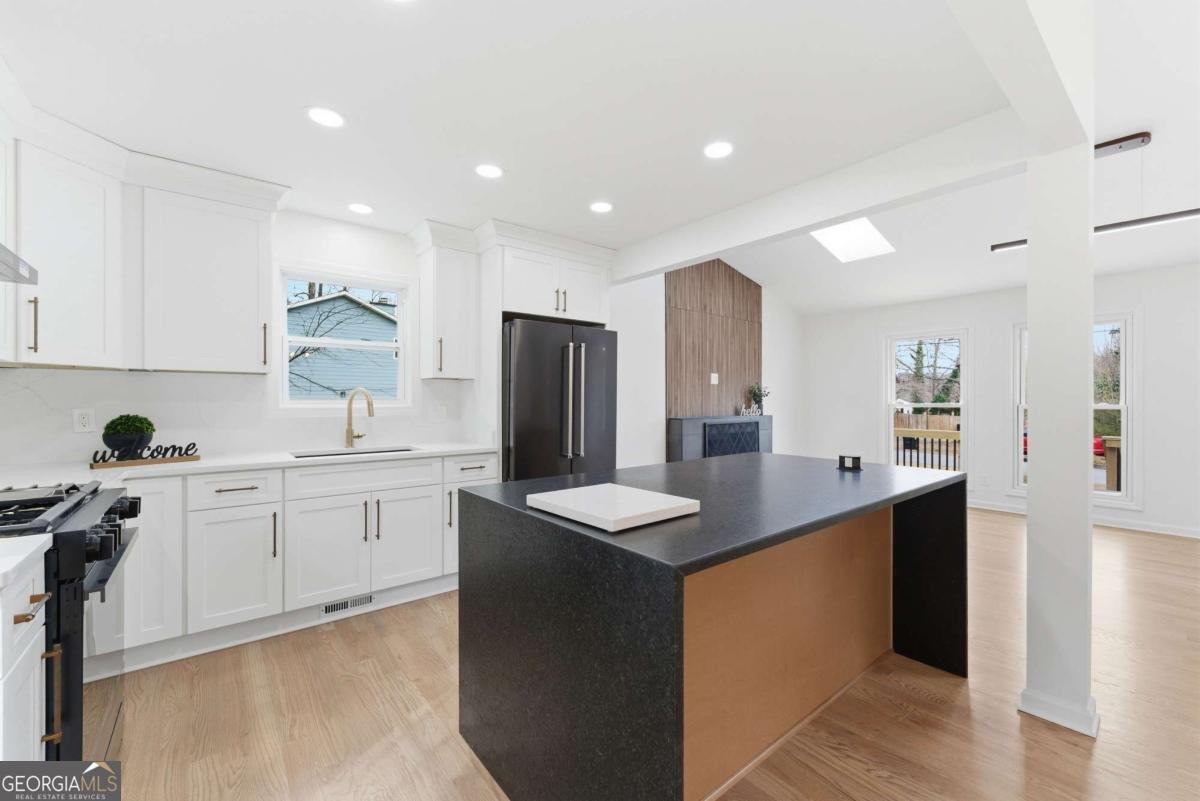 2977 Lowe Trail Marietta - Photo 11