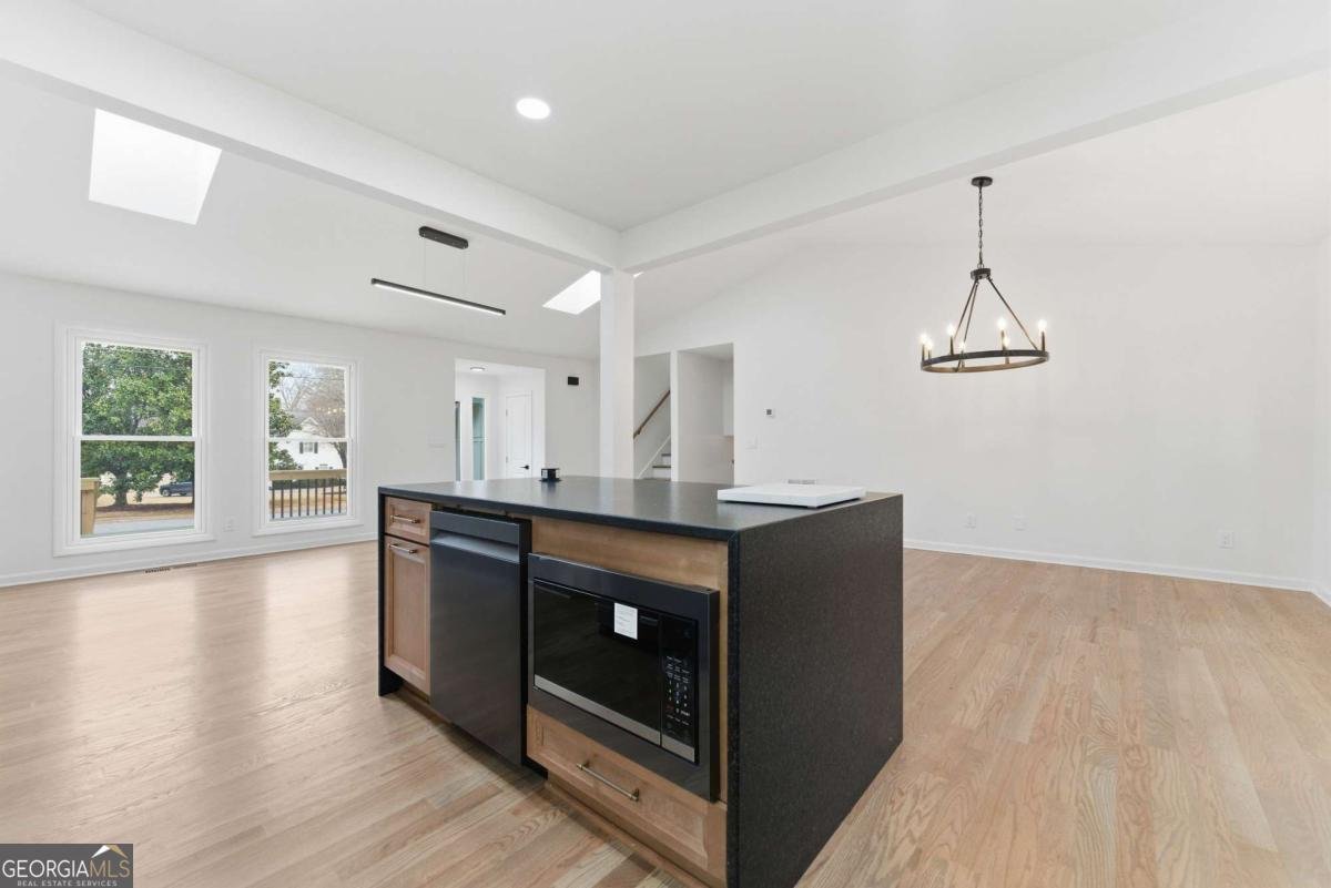 2977 Lowe Trail Marietta - Photo 13