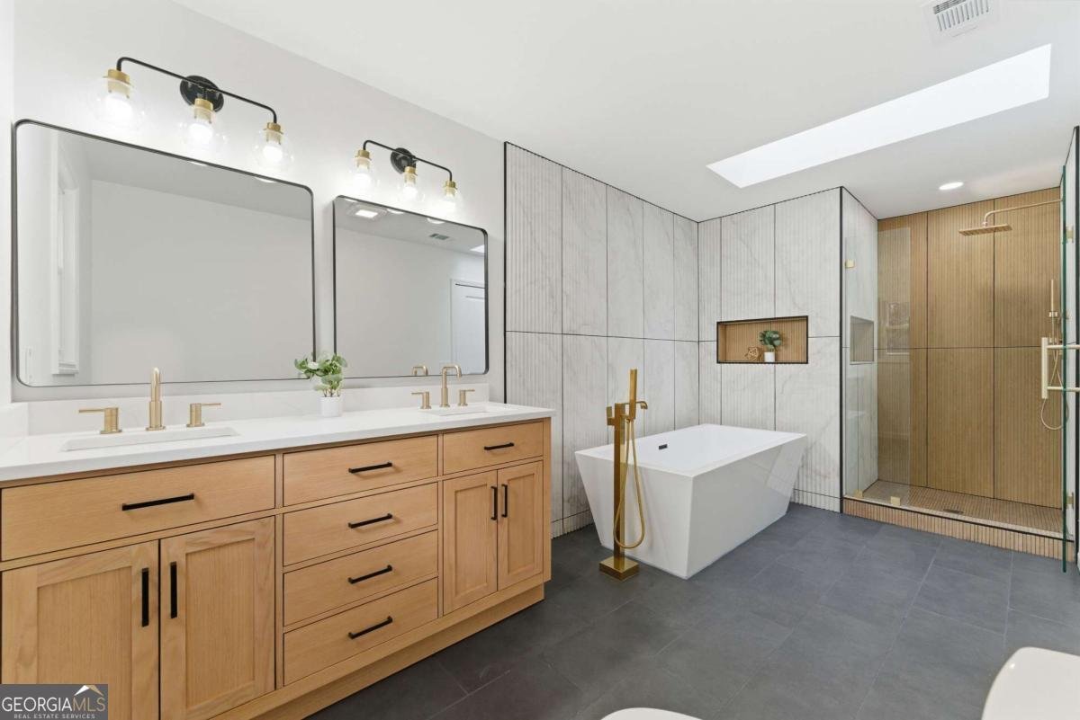 2977 Lowe Trail Marietta - Photo 8