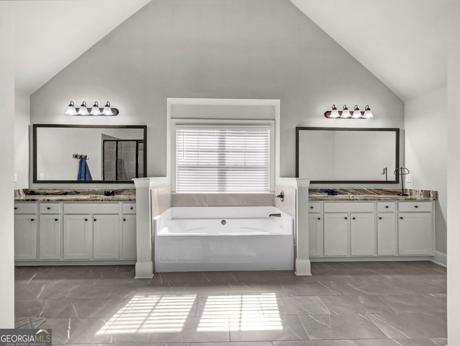 190 Ruby Lane McDonough - Photo 32