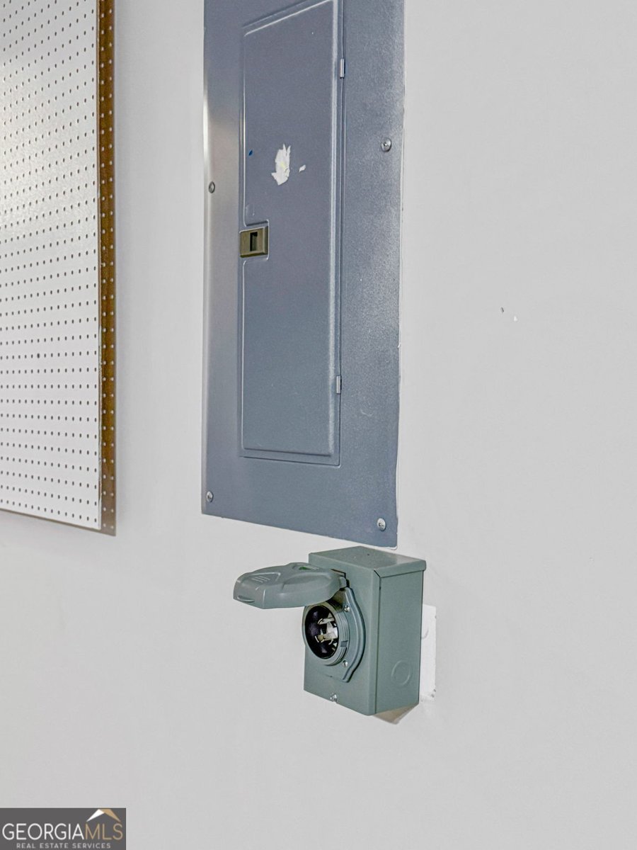 130 Coach Drive Griffin - Photo 33