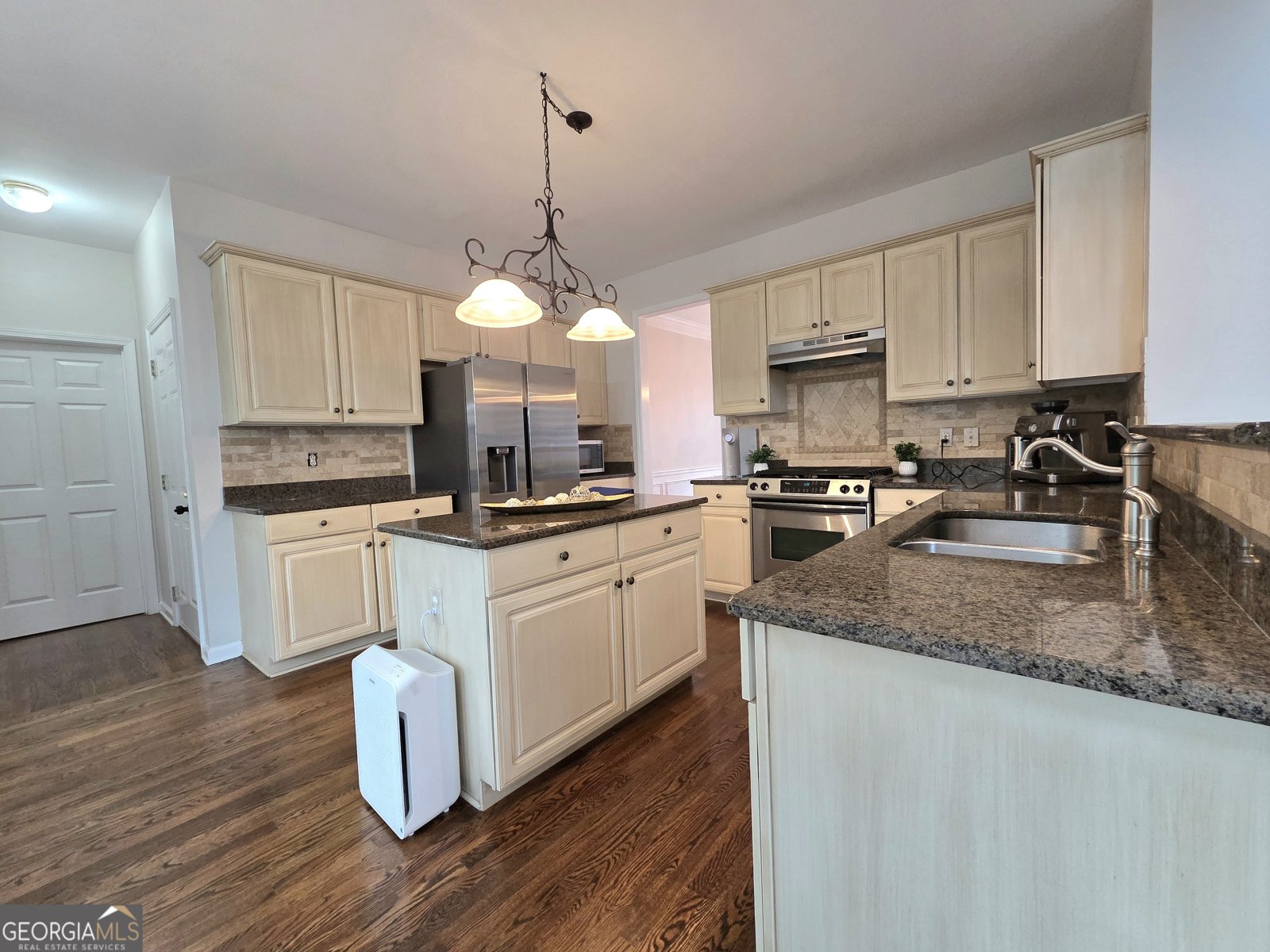 1992 Claiborne Court Marietta - Photo 9