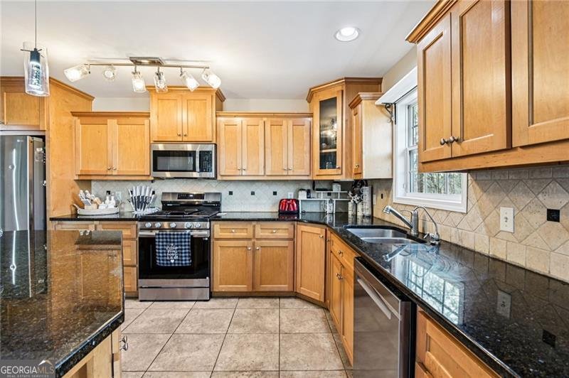 132 Hammond Drive Canton - Photo 22