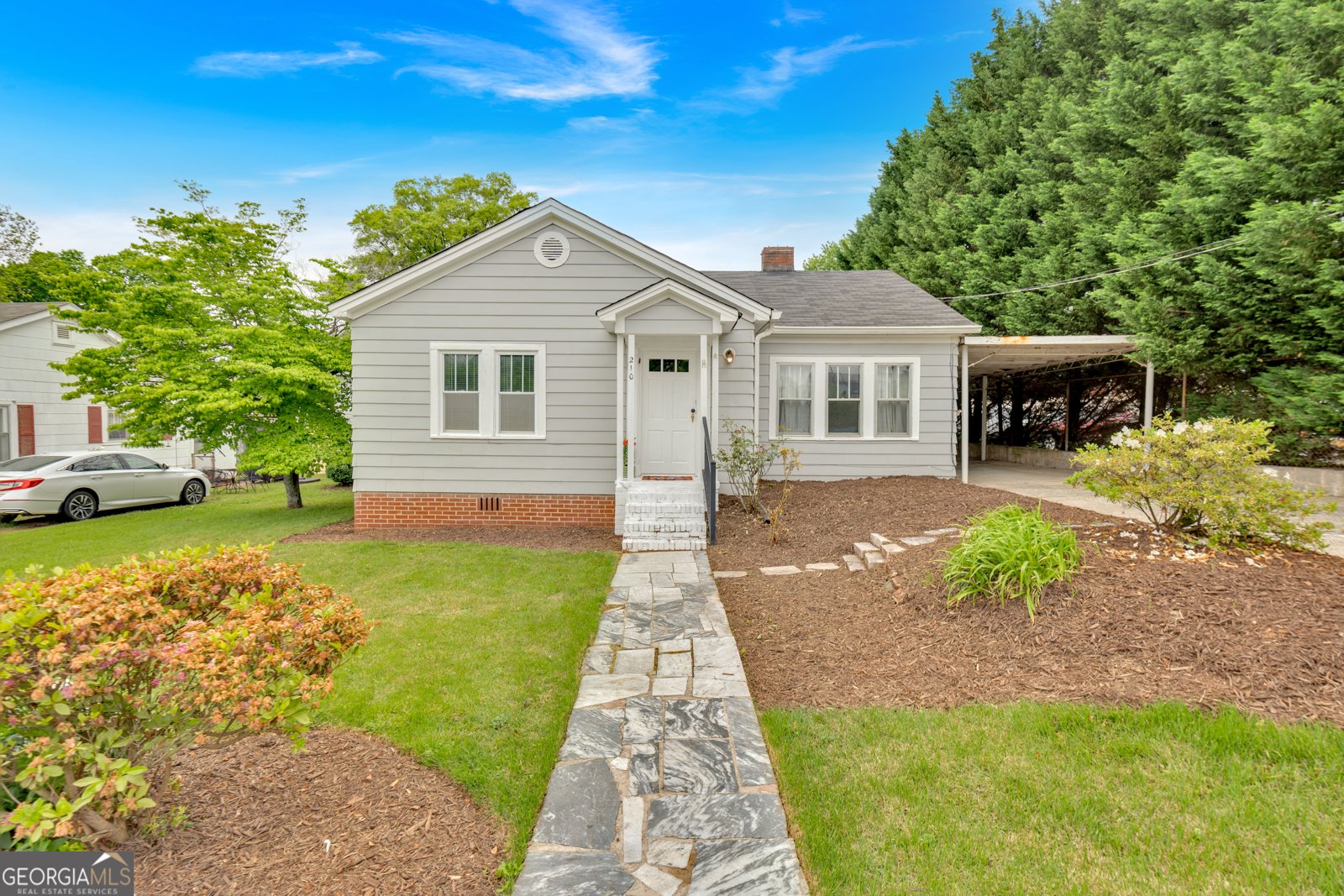 210 McCanless Street Cartersville - Photo 1