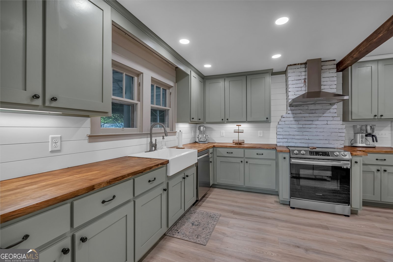 210 McCanless Street Cartersville - Photo 10