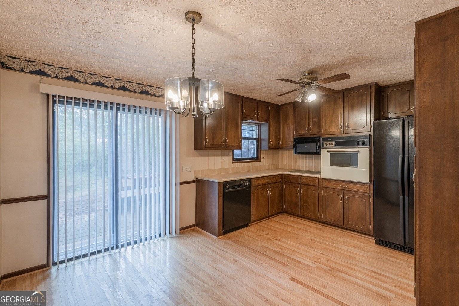 1767 Little Fawn Trail Conyers - Photo 13