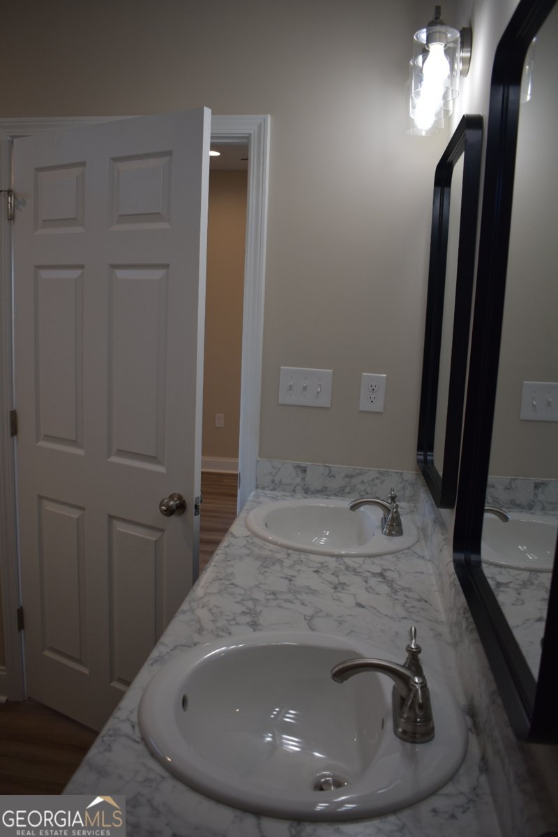 1405 Lincoln Road Griffin - Photo 7