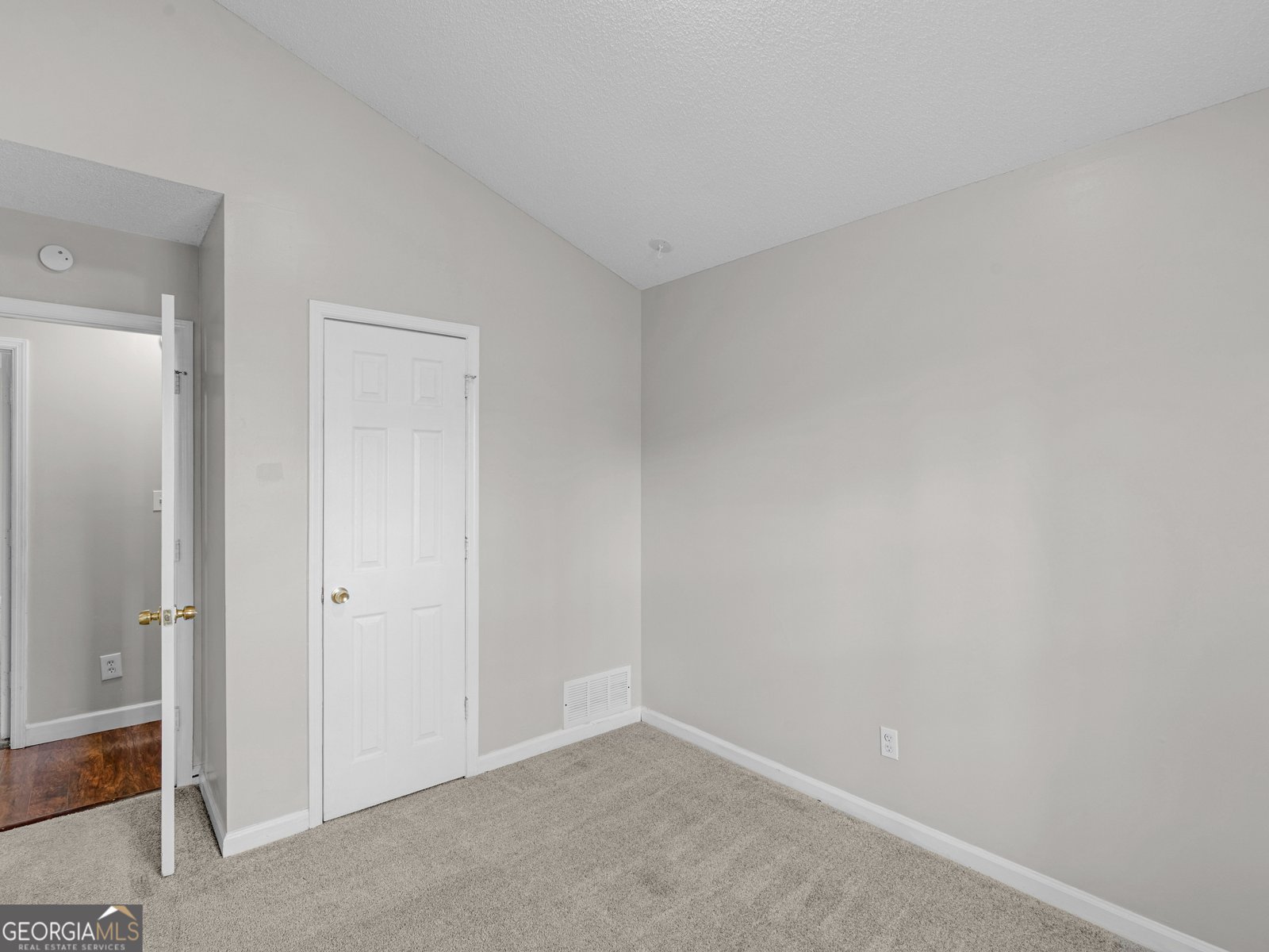 111 Neal Avenue Stockbridge - Photo 14