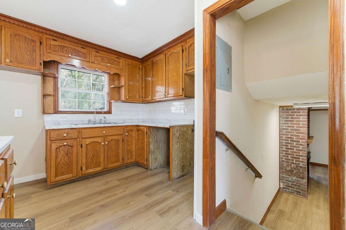 1051 Camellia Drive Marietta - Photo 10