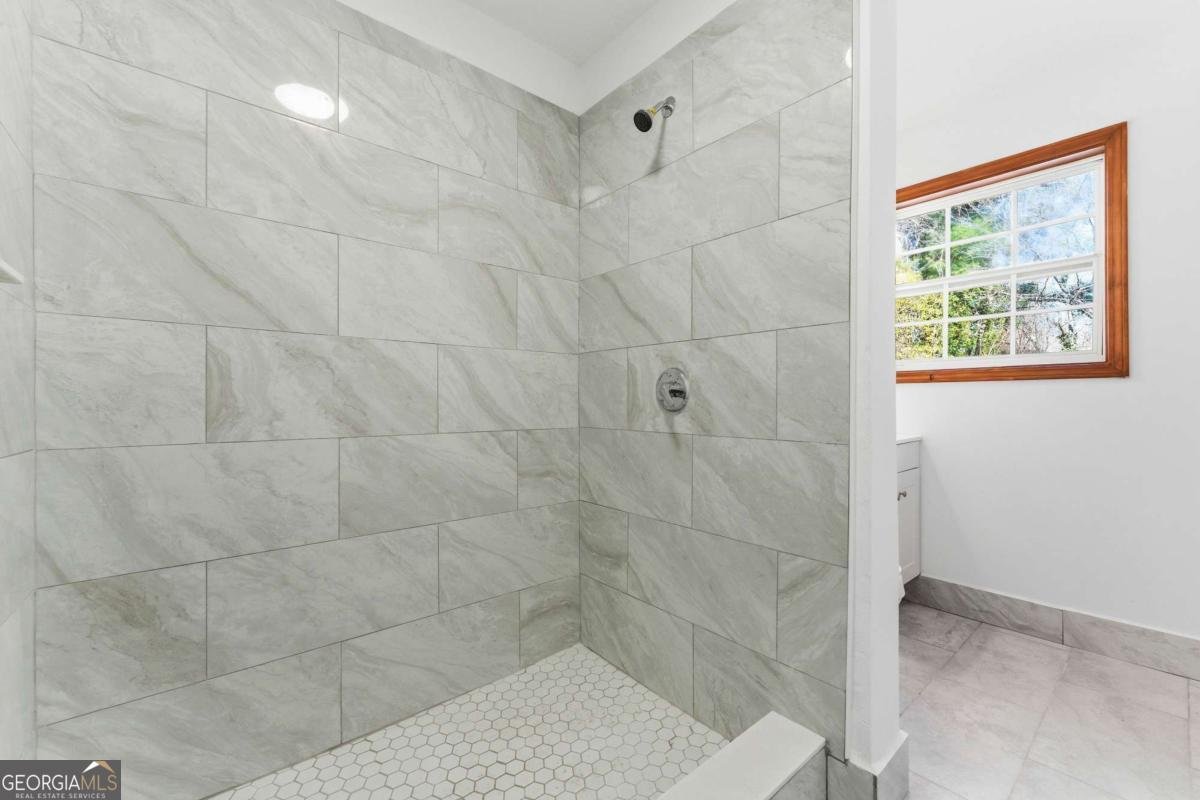 1051 Camellia Drive Marietta - Photo 18