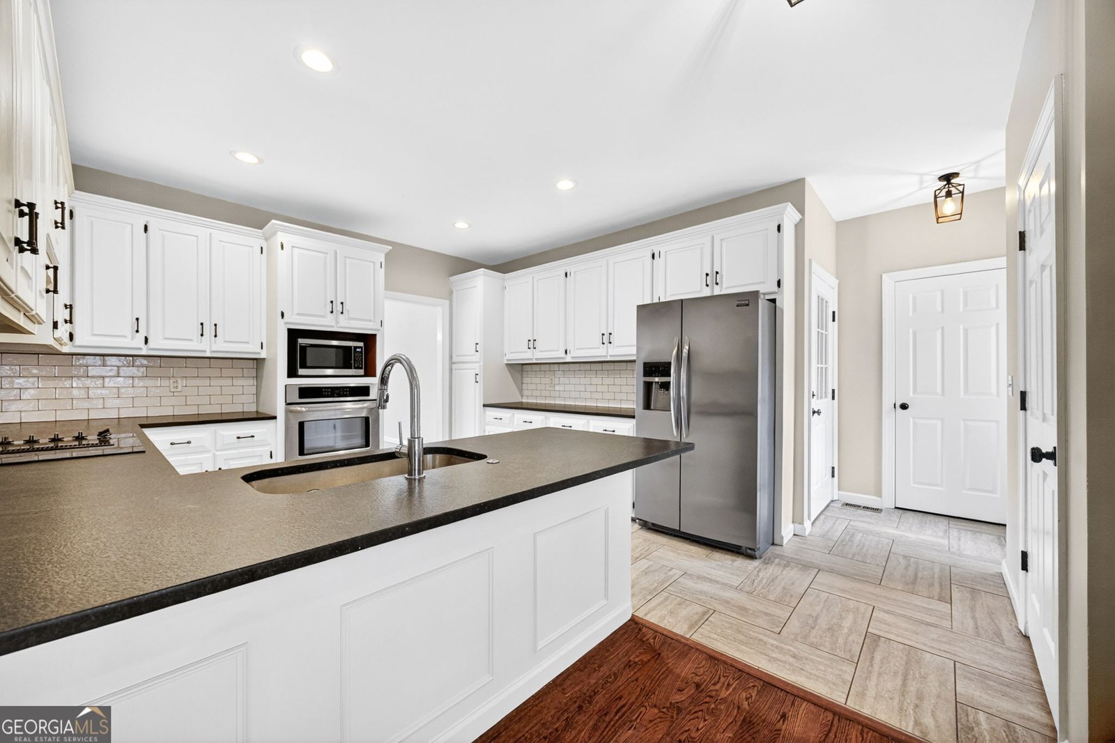 2586 Wesleyan Drive Macon - Photo 11