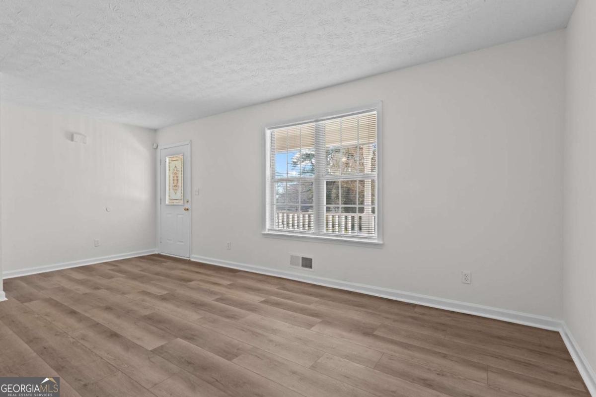 798 Aberdeen Drive Stone Mountain - Photo 6