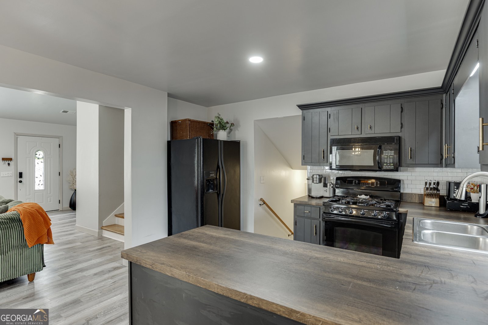 632 Hidden Springs Court Sugar Hill - Photo 11