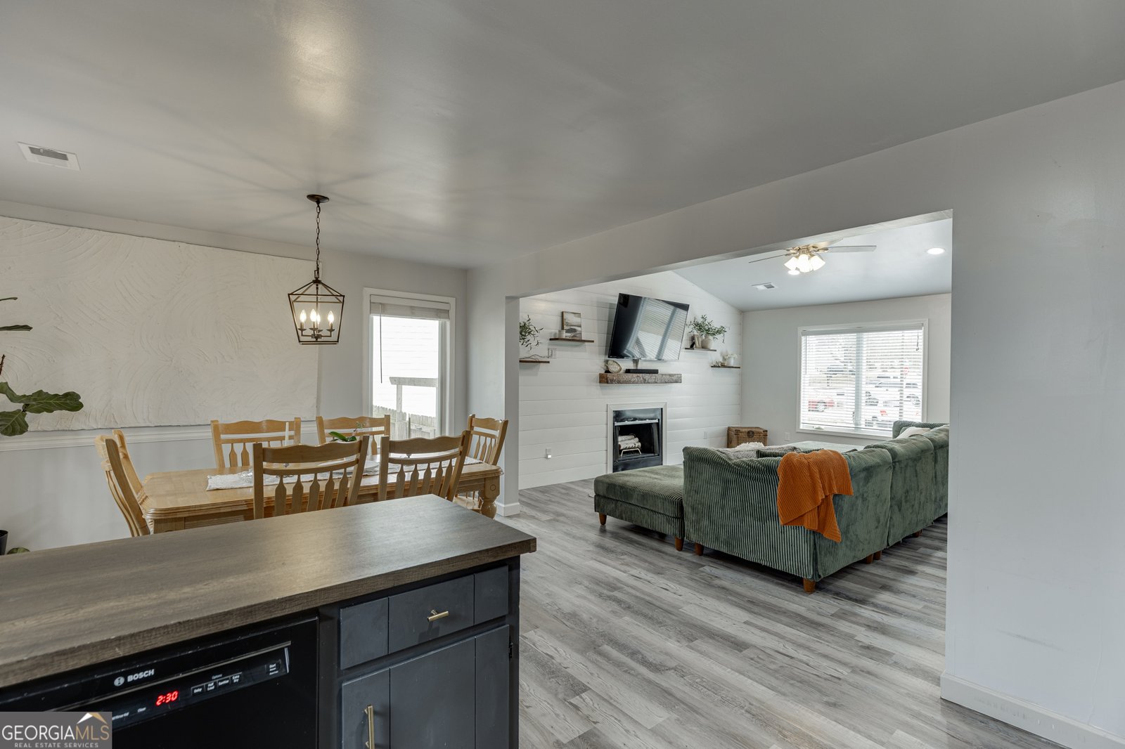 632 Hidden Springs Court Sugar Hill - Photo 14