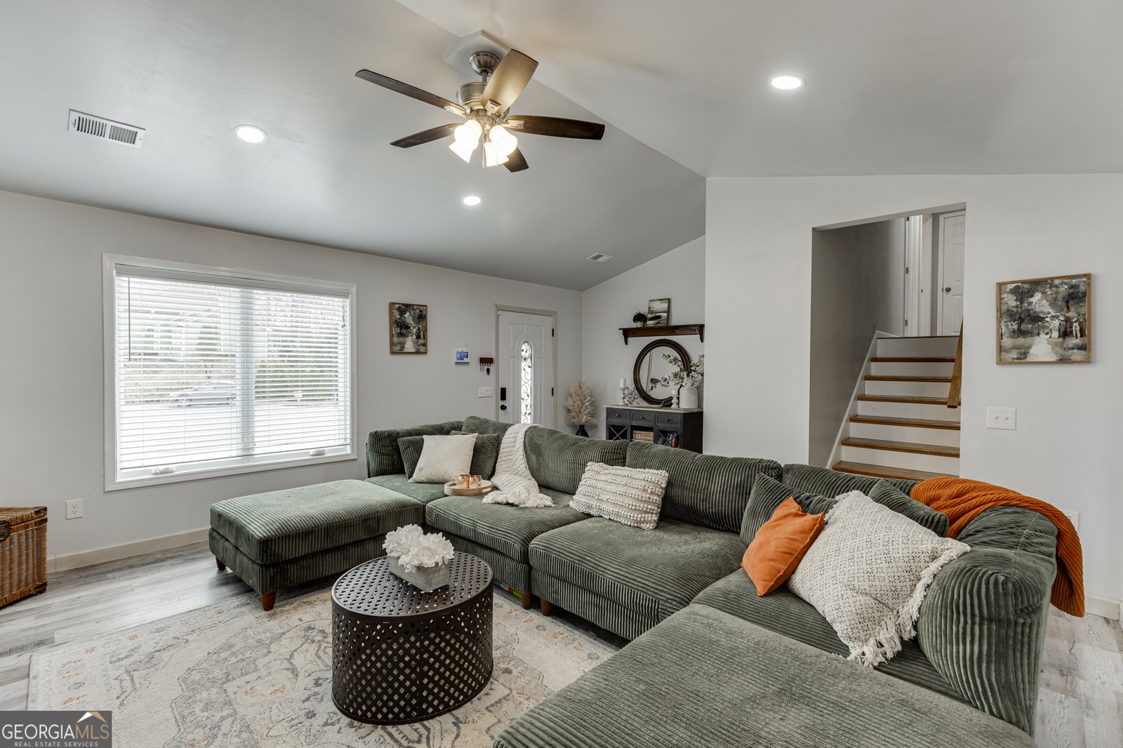 632 Hidden Springs Court Sugar Hill - Photo 6