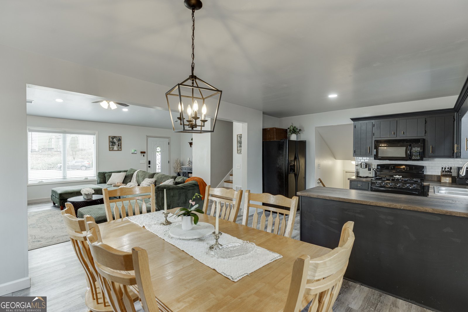 632 Hidden Springs Court Sugar Hill - Photo 8