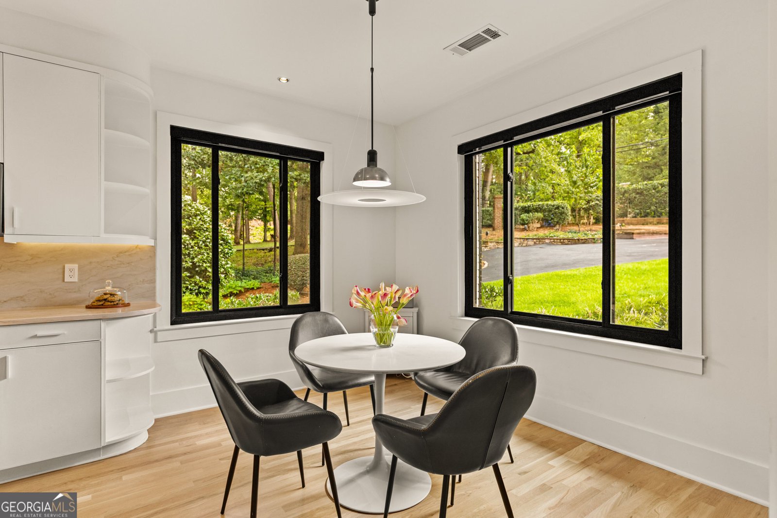 737 Conway Drive Atlanta - Photo 8