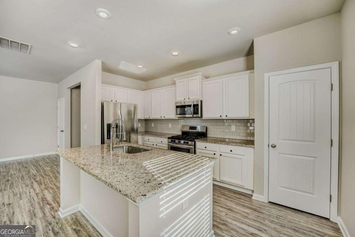 626 Royal Crest Court Canton - Photo 12