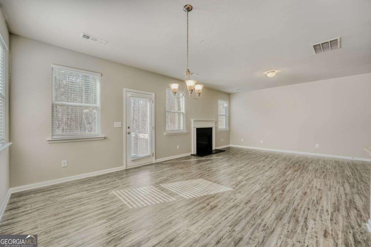 626 Royal Crest Court Canton - Photo 9