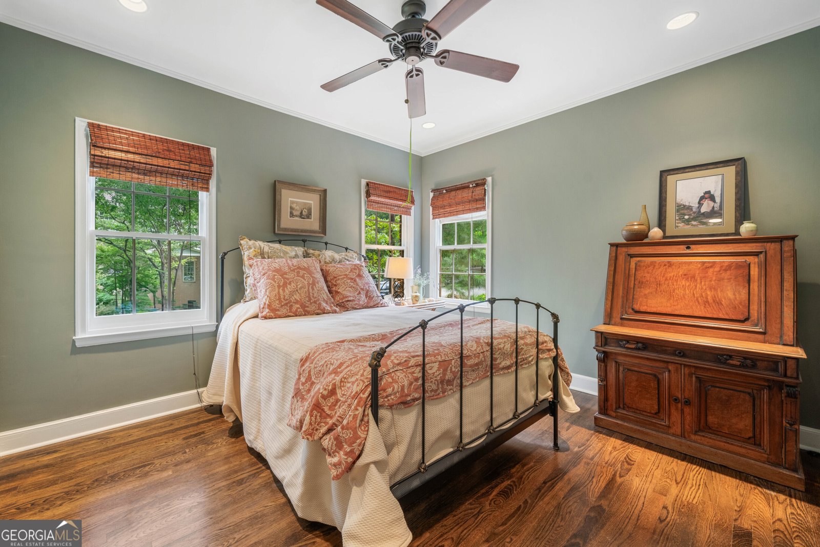 41 Clarendon Avenue Avondale Estates - Photo 8