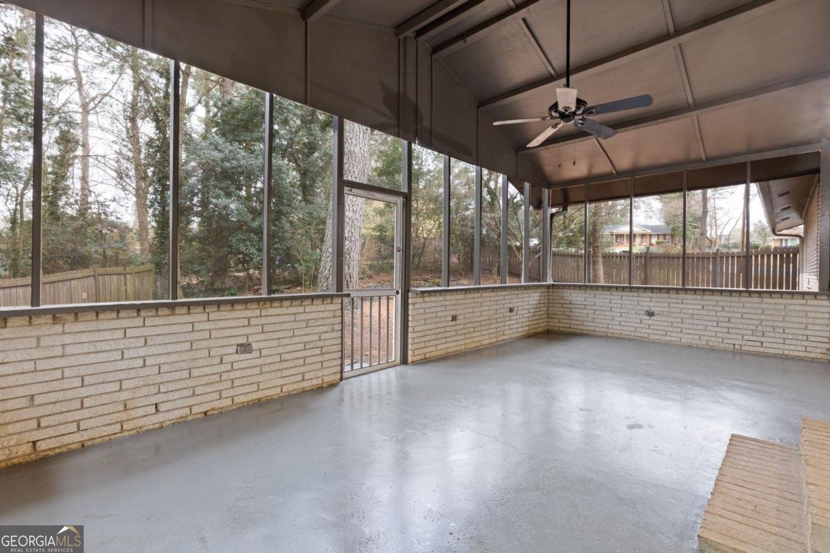 862 Hearthstone Drive Stone Mountain - Photo 33