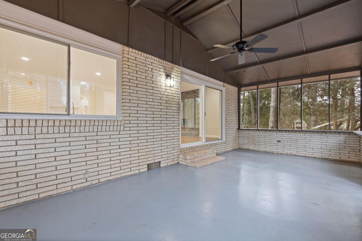 862 Hearthstone Drive Stone Mountain - Photo 35