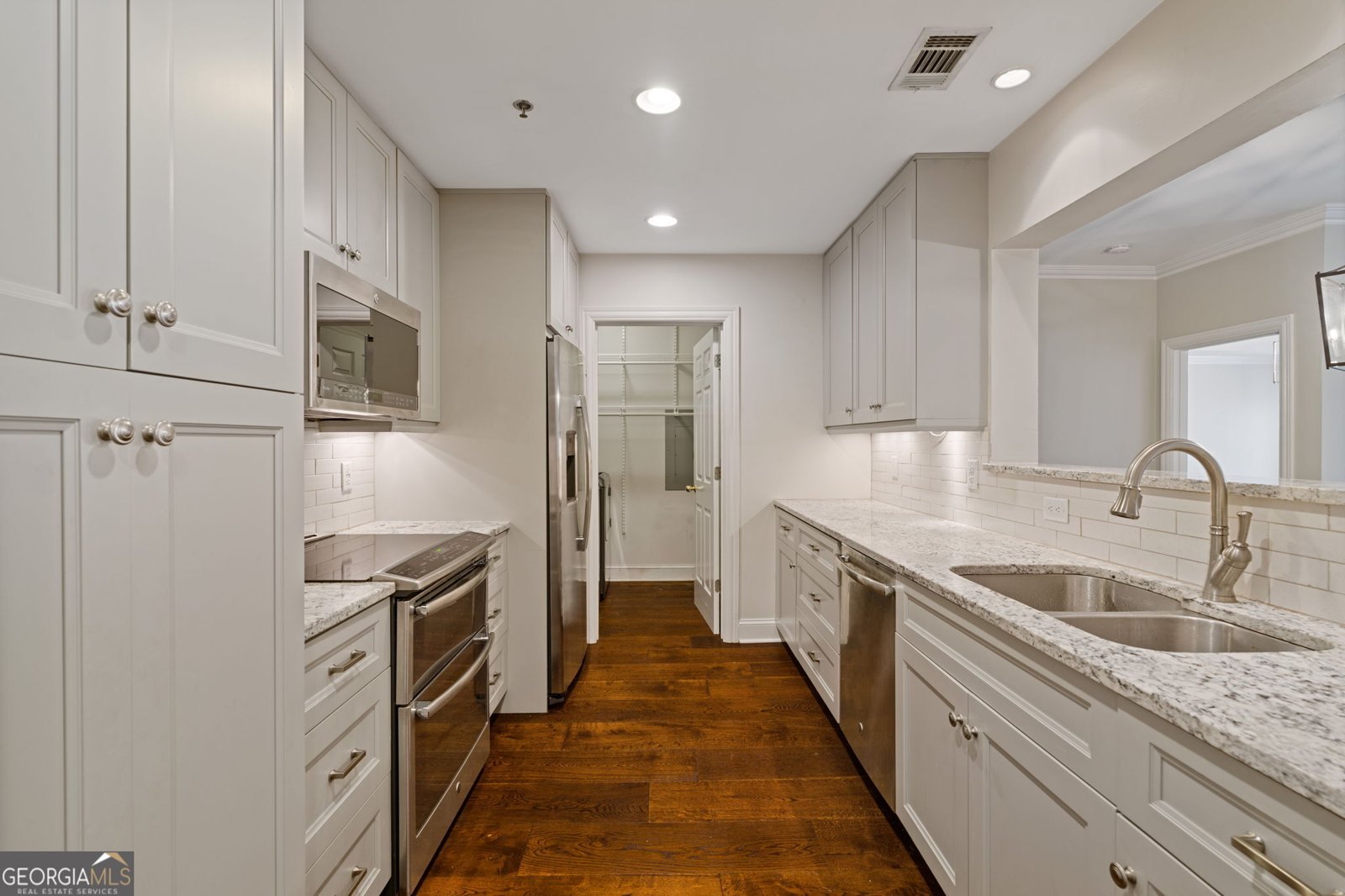 211 Colonial Homes Drive Atlanta - Photo 21