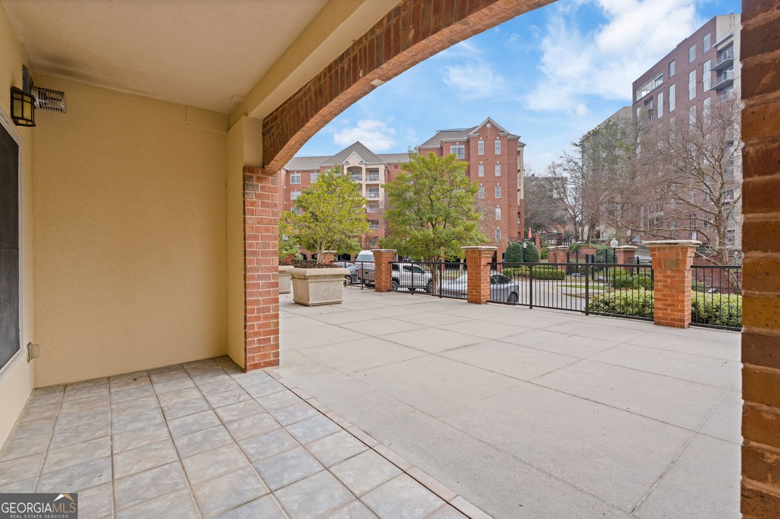 211 Colonial Homes Drive Atlanta - Photo 9