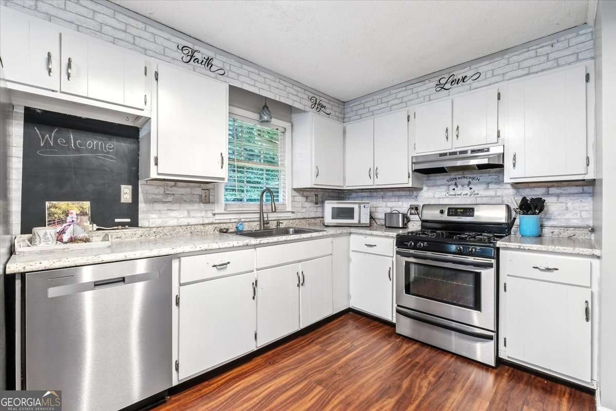 16 Hardin Drive Silver Creek - Photo 11