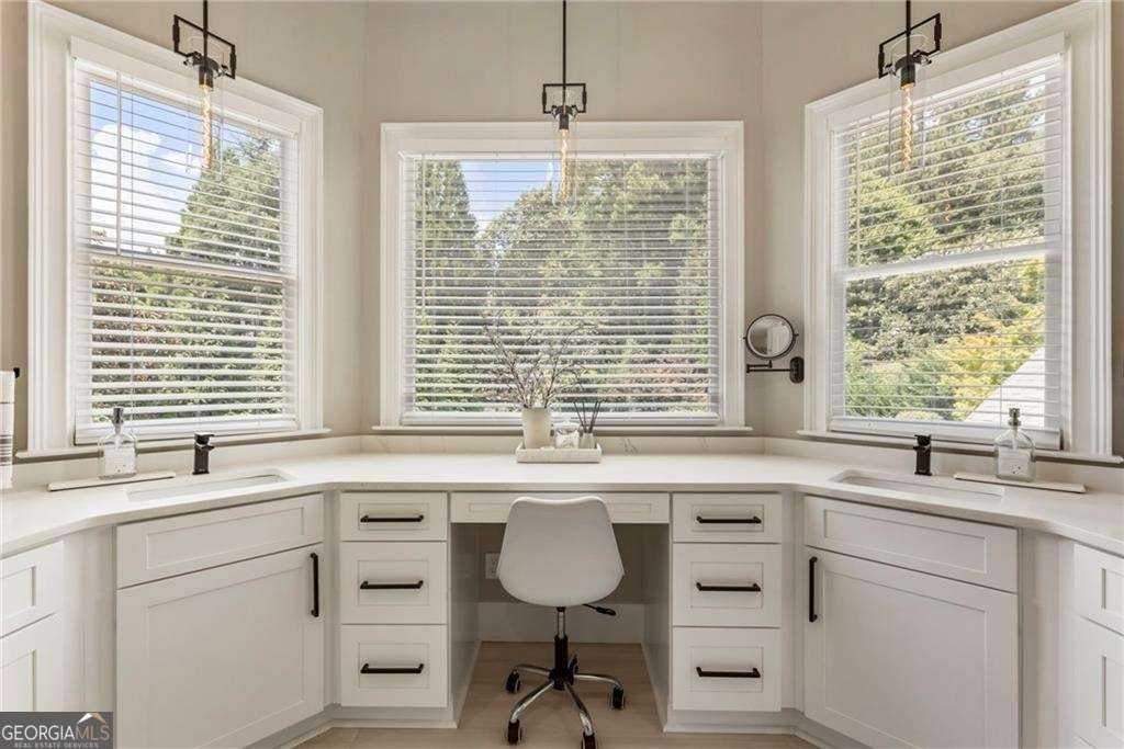 957 Saint Lyonn Courts Marietta - Photo 20