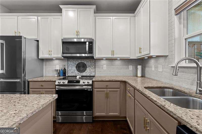 3521 Hedgeway Lane Kennesaw - Photo 15